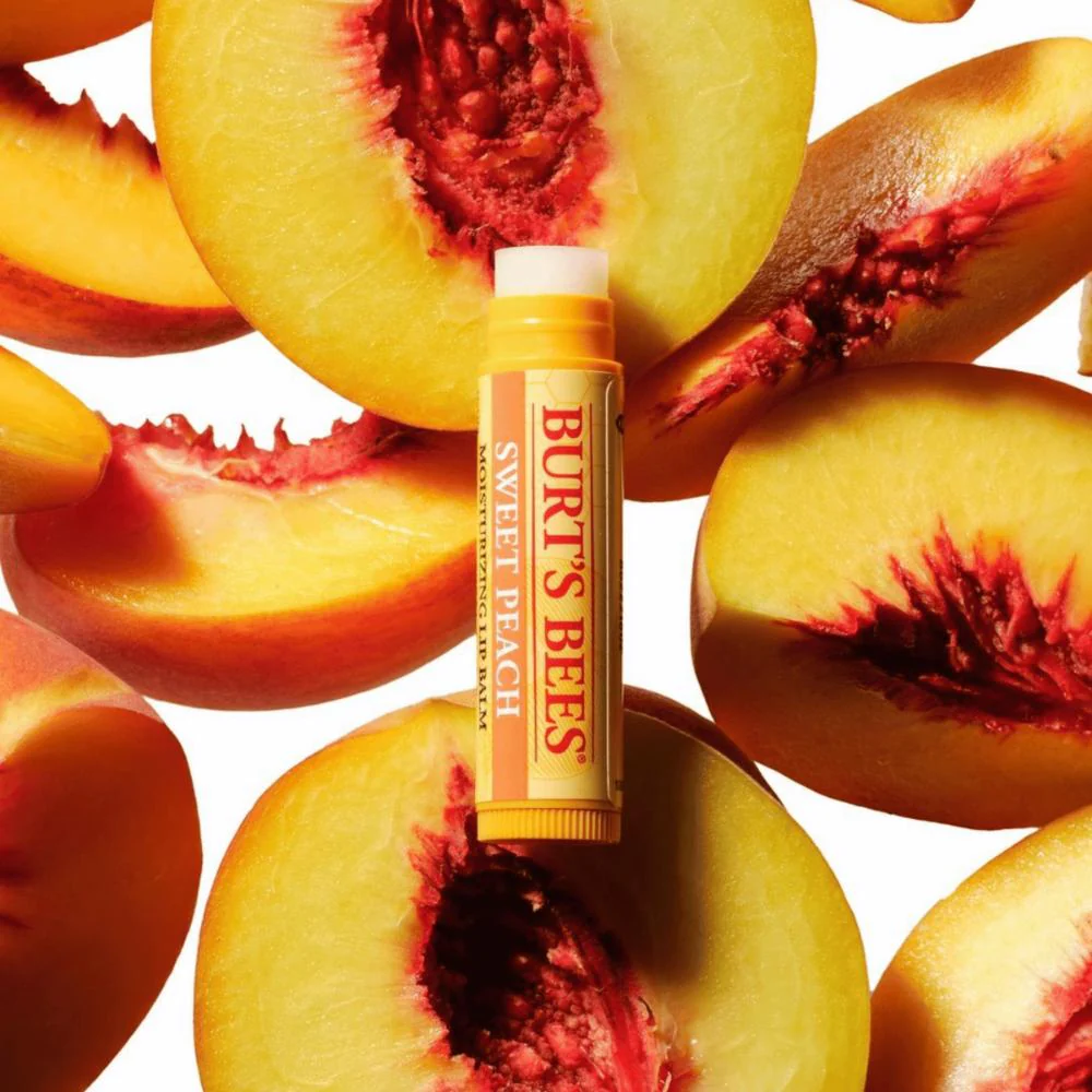 Burt's Bees Lip Balm Sweet Peach 4.25g - Image 3