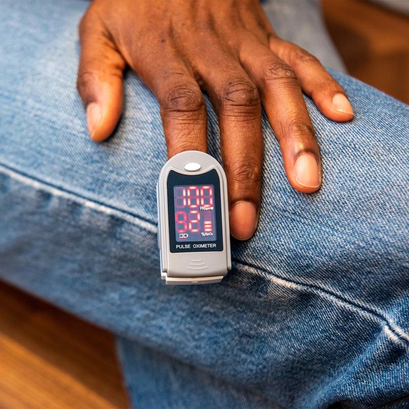 Kinetik Wellbeing Pulse Oximeter - Image 4