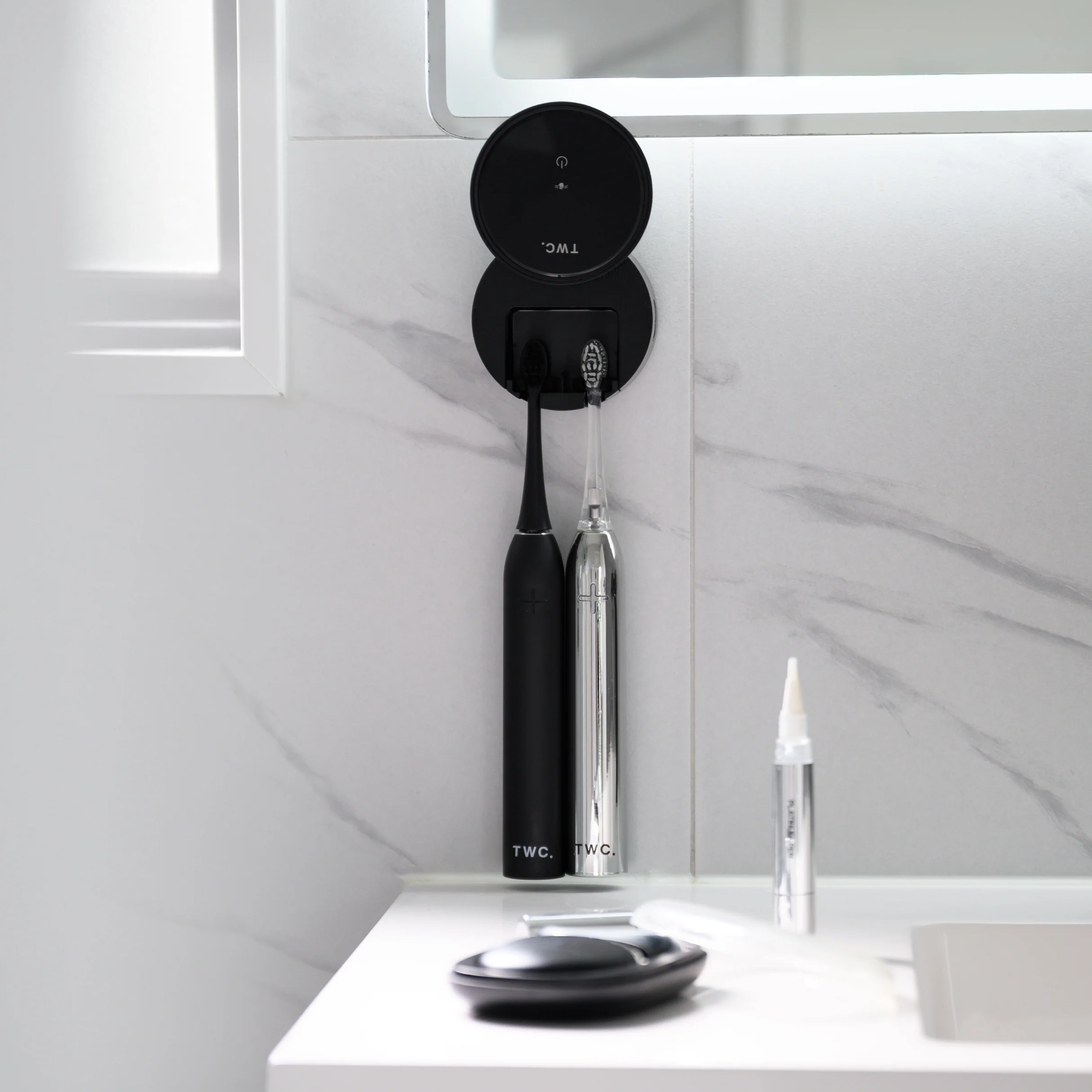 The Whitening Co UV3 - Toothbrush UV Steriliser Black 1ea - Image 16